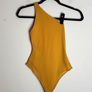 Athleta Sutra one shoulder thong bodysuit